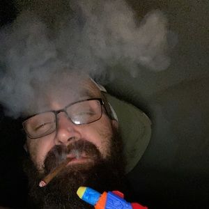 Meet your Posher, Derrick